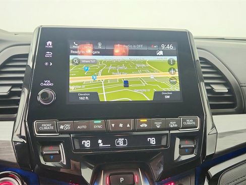 Used 2024 Honda Odyssey Elite image 22