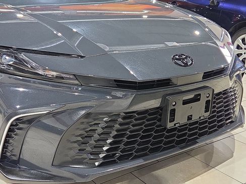 Certified 2025 Toyota Camry SE w/ Convenience Package FWD image 7