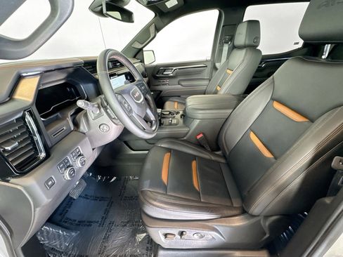 Used 2025 GMC Sierra 1500 AT4 image 19