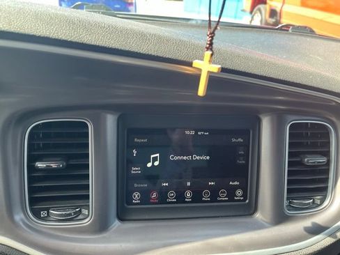 Used 2022 Dodge Charger SXT RWD image 13