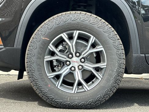 New 2026 GMC Acadia AT4 AWD/4WD image 27