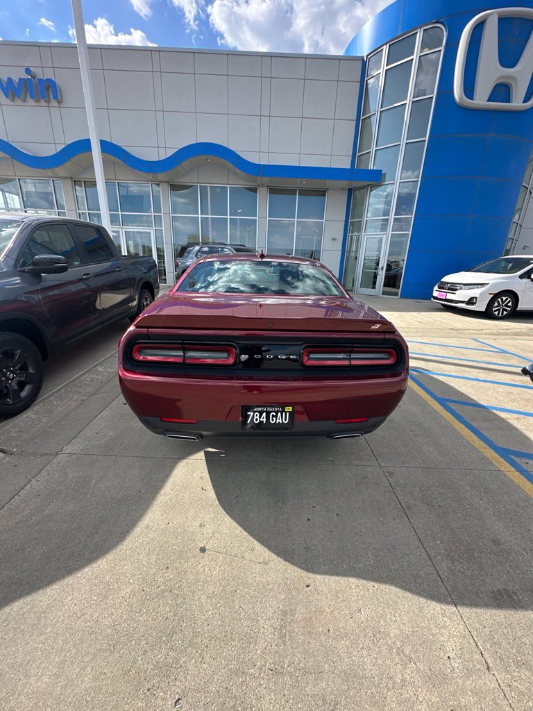 Used 2018 Dodge Challenger GT AWD/4WD image 6