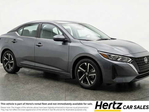 Used 2025 Nissan Sentra SV image 1