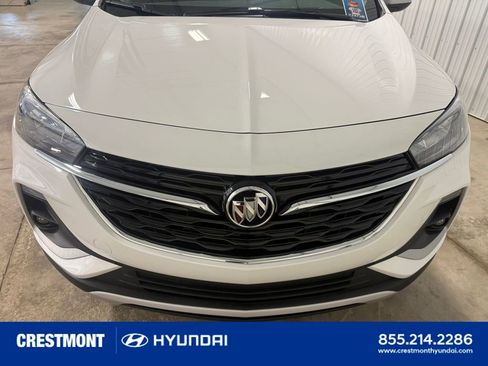 Used 2023 Buick Encore GX Preferred w/ Cold Weather Comfort Package AWD/4WD image 4
