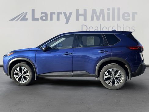 Used 2021 Nissan Rogue SV image 5