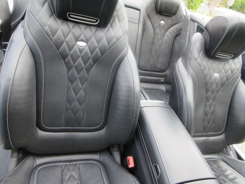 Used 2017 Mercedes-Benz S 550 Cabriolet image 29