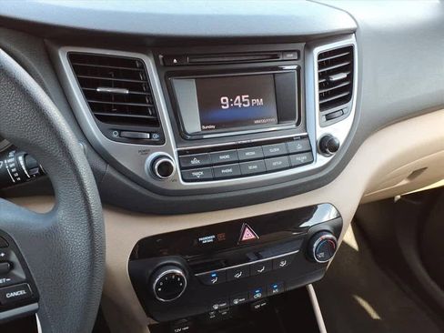 Used 2016 Hyundai Tucson SE w/ Option Group 02 image 22