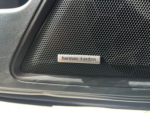 Used 2023 Subaru Outback Touring XT image 17