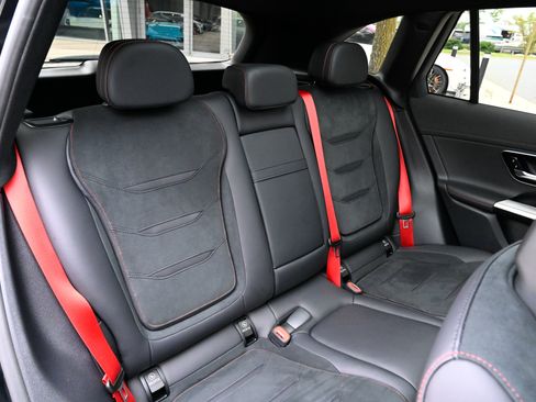 Used 2024 Mercedes-Benz GLC 43 AMG 4MATIC image 49