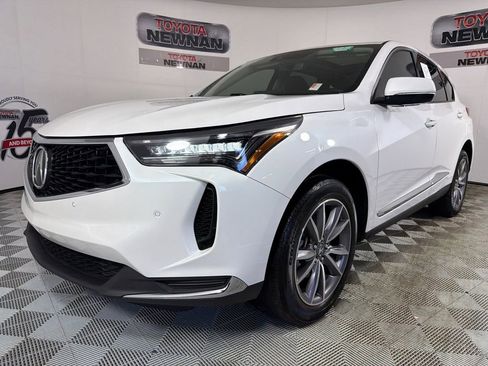 Used 2023 Acura RDX w/ Technology Package image 9