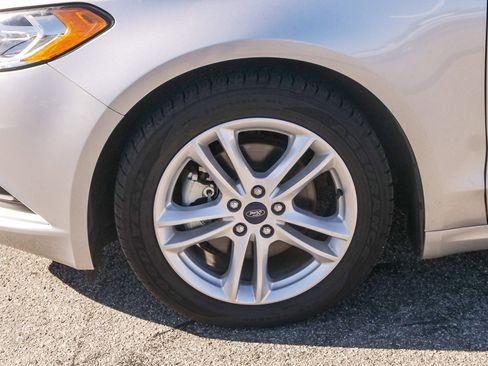 Used 2018 Ford Fusion S image 5