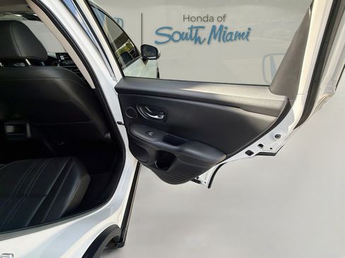 Used 2024 Honda HR-V EX-L image 29