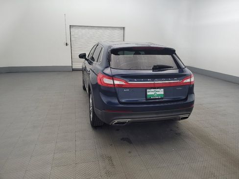 Used 2017 Lincoln MKX Reserve w/ Lincoln MKX Climate Package image 6