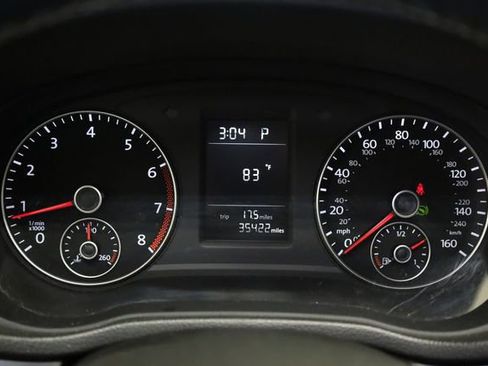 Used 2014 Volkswagen Passat 1.8T S FWD image 22