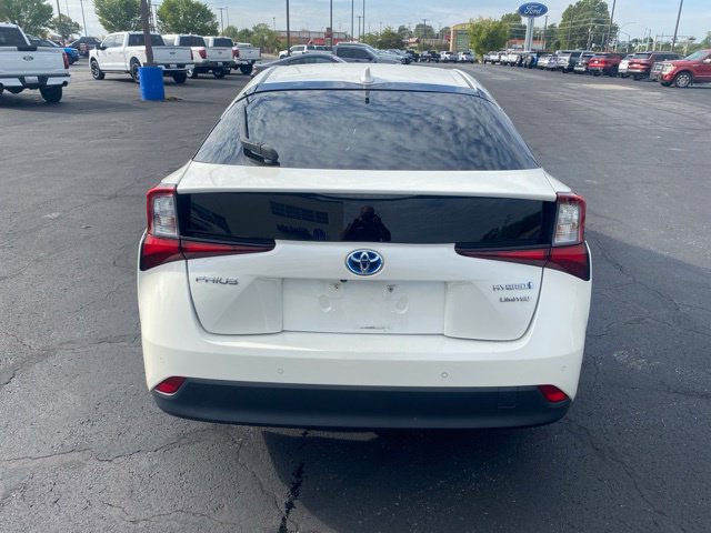 Used 2020 Toyota Prius Limited w/ Premium Convenience Package FWD image 4