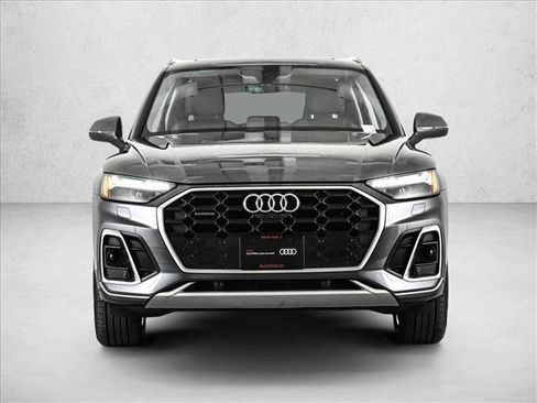 Used 2023 Audi Q5 2.0T Prestige w/ Prestige Package AWD/4WD image 2