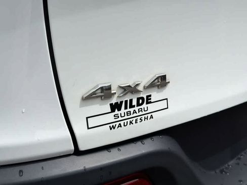 Used 2018 Jeep Cherokee Limited AWD/4WD image 17