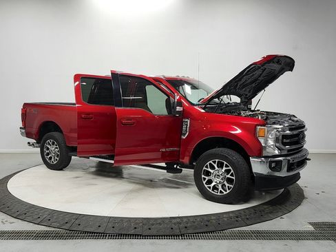 Used 2021 Ford F250 Lariat w/ FX4 Off-Road Package AWD/4WD image 9