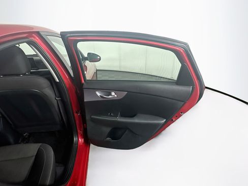 Used 2024 Kia Forte LXS FWD image 27