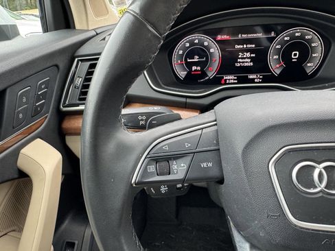 Used 2021 Audi Q5 Premium Plus image 11