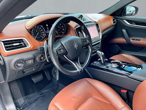 Used 2022 Maserati Ghibli Modena RWD image 14