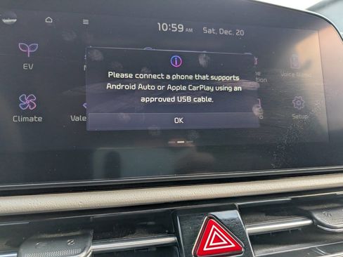 Used 2023 Kia Niro Wave image 14