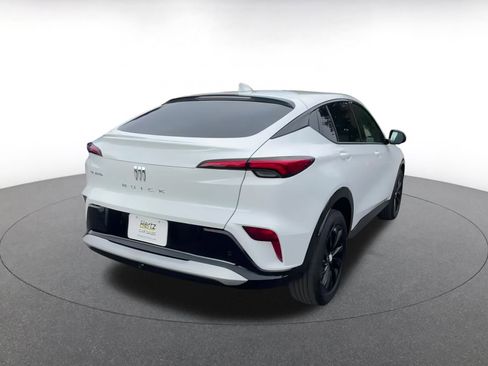 Used 2025 Buick Envista Sport Touring image 14