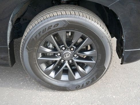 Certified 2023 Lexus GX 460 Premium w/ Premium Package AWD/4WD image 8