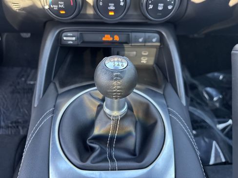 Used 2025 MAZDA MX-5 Miata RF Club image 23