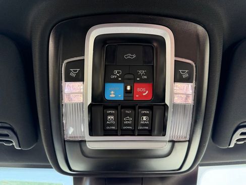 New 2026 RAM 2500 Limited image 28