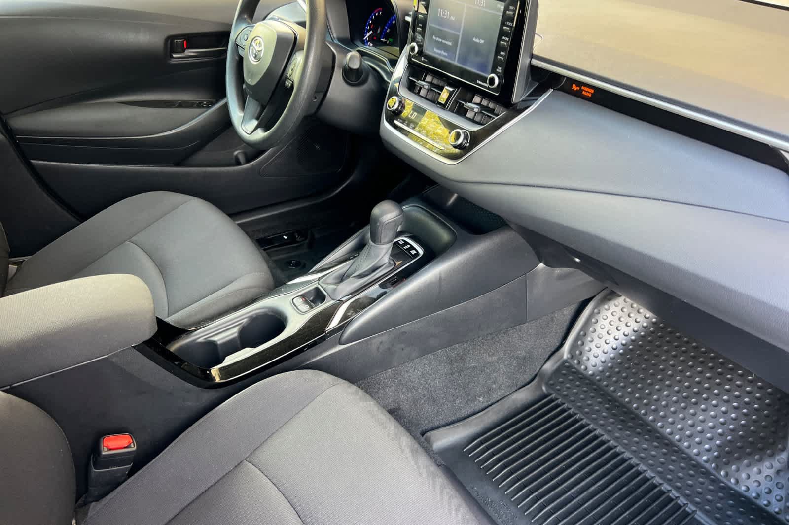Certified 2022 Toyota Corolla LE FWD image 15