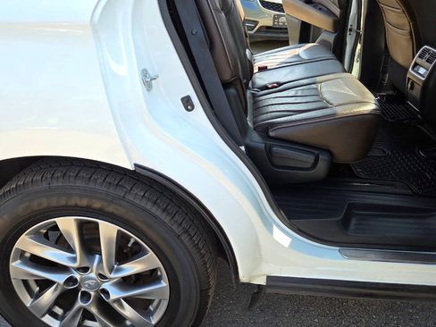 Used 2014 INFINITI QX60 Luxe w/ Premium Plus Package AWD/4WD image 41