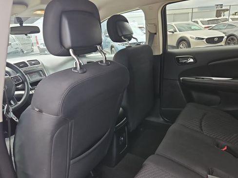 Used 2017 Dodge Journey SE FWD image 10