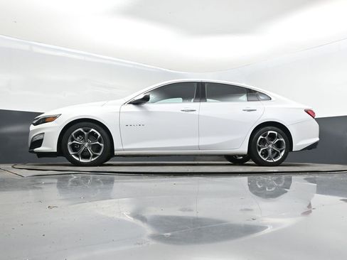 Used 2020 Chevrolet Malibu LT image 40