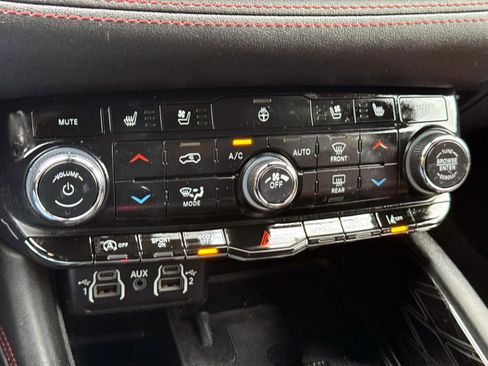 Used 2023 Dodge Durango Citadel image 22