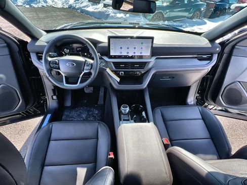 New 2026 Ford Explorer Platinum w/ LUX Leather Package image 23