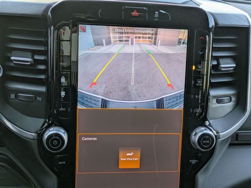 Used 2025 RAM 2500 Laramie image 20