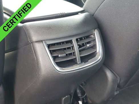 Certified 2024 Chevrolet Malibu LT FWD image 30