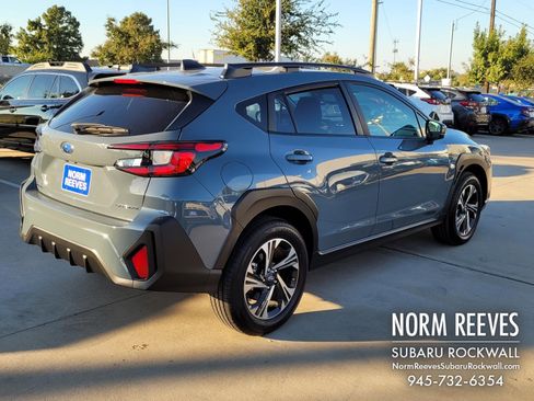 Certified 2025 Subaru Crosstrek 2.0i Premium w/ Crosstrek Mirror Package image 17