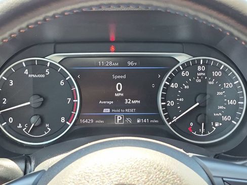 Used 2024 Nissan Sentra SR w/ SR Premium Package FWD image 28