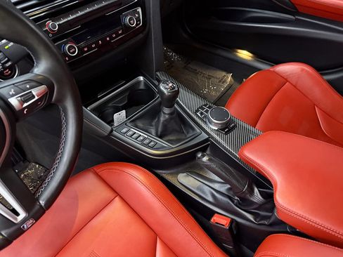Used 2018 BMW M3 w/ Executive Package RWD image 13