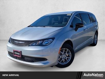 New 2026 Chrysler Voyager LX