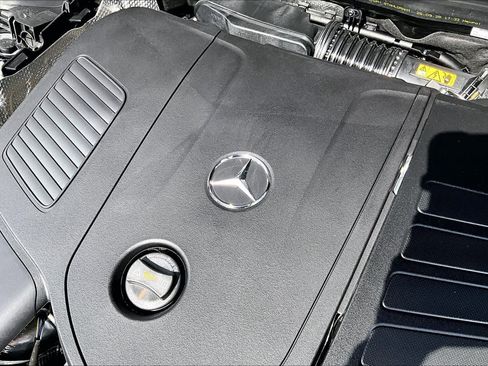 New 2026 Mercedes-Benz GLC 300 image 19