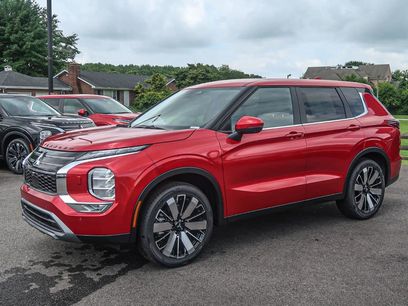 New 2025 Mitsubishi Outlander AWD