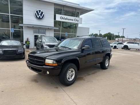 Used 2000 Dodge Durango 4WD image 1