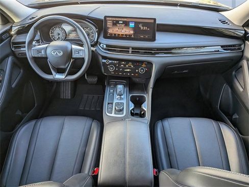 Certified 2025 INFINITI QX60 Pure image 16