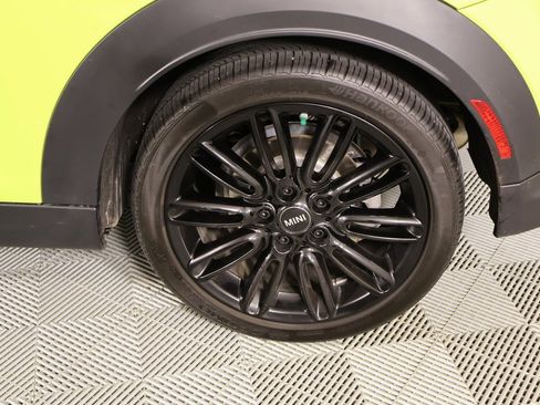 Certified 2024 MINI Cooper S image 19