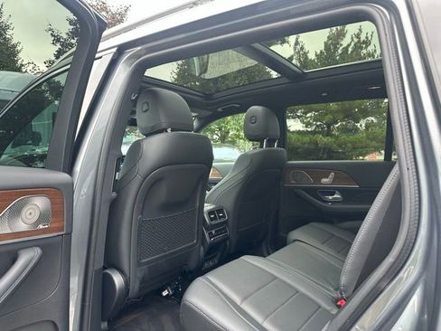 Certified 2024 Mercedes-Benz GLS 450 4MATIC image 21