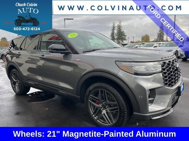 Certified 2025 Ford Explorer ST-Line w/ ST-Line Street Pack AWD/4WD image 5