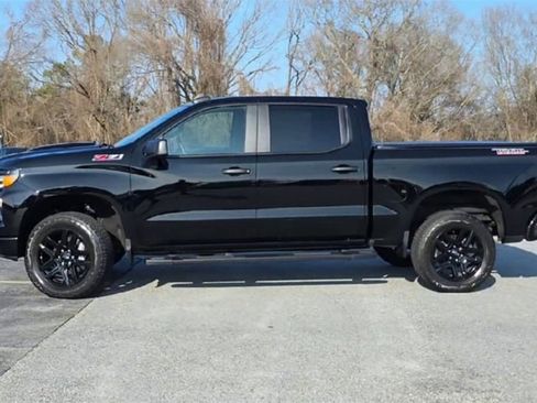 Certified 2025 Chevrolet Silverado 1500 Custom Trail Boss image 9